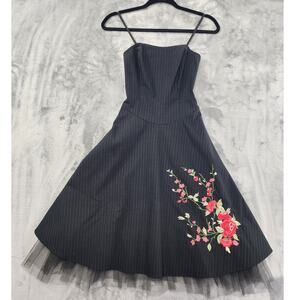 Vintage LA BELLE Dress Womens 3 Juniors Black Pin Striped Embroidered Party